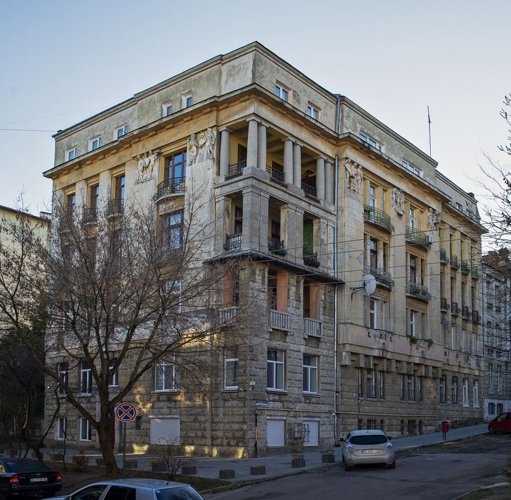 Пінкерфельд Юліан